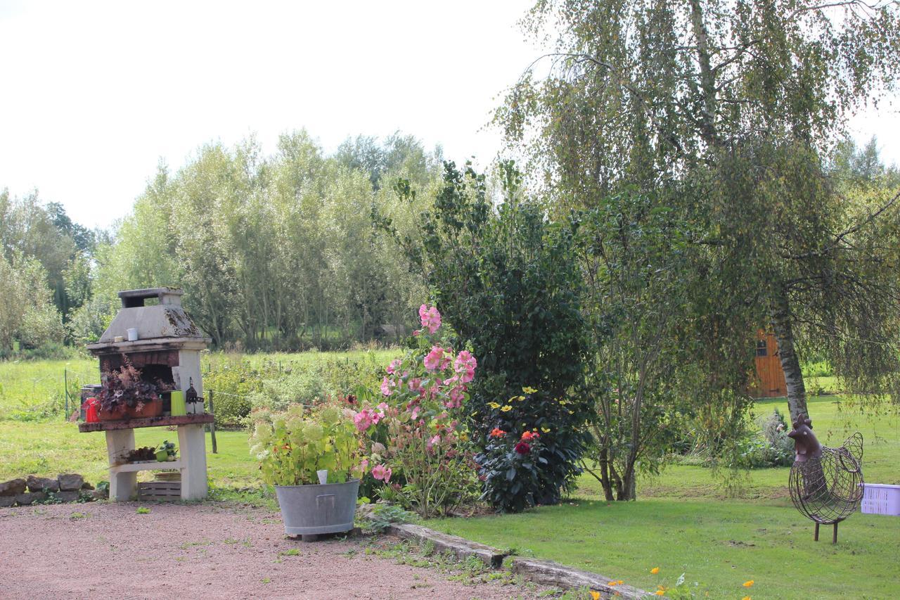 Au Rendez Vous De L'Auxois B&B Essey Kamer foto